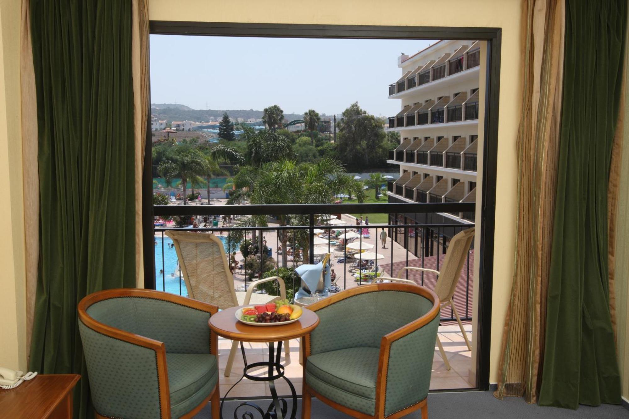 Tsokkos Gardens Hotel Protaras Exterior foto